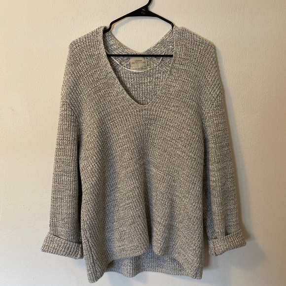 Oversized Sweater - Picture 1 of 1